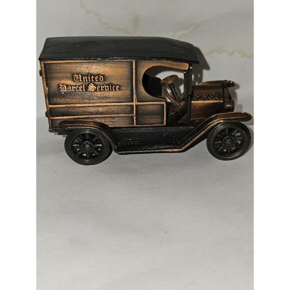 Miniature Copper Pencil Sharpener Delivery Truck United Parcel Service - Picture 4 of 9